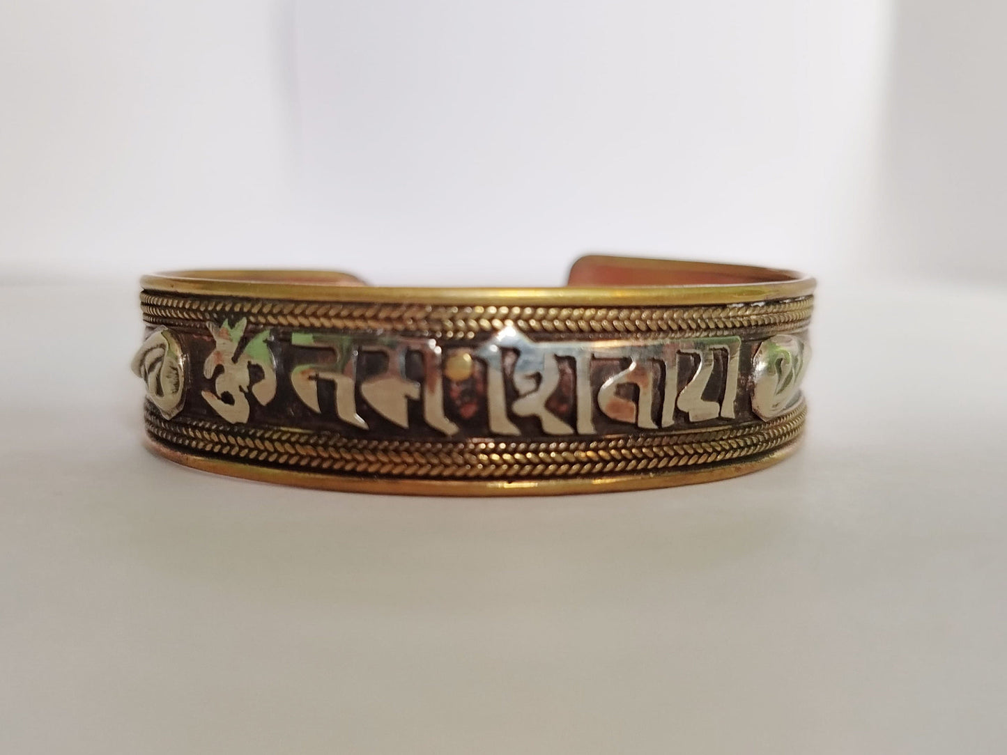 Hand Forged 100% Pure Copper Bracelet. Solid Copper Arthritis Relief Bracelet. Fashion Handmade, OM NAMAH SHIVAYE, White metal