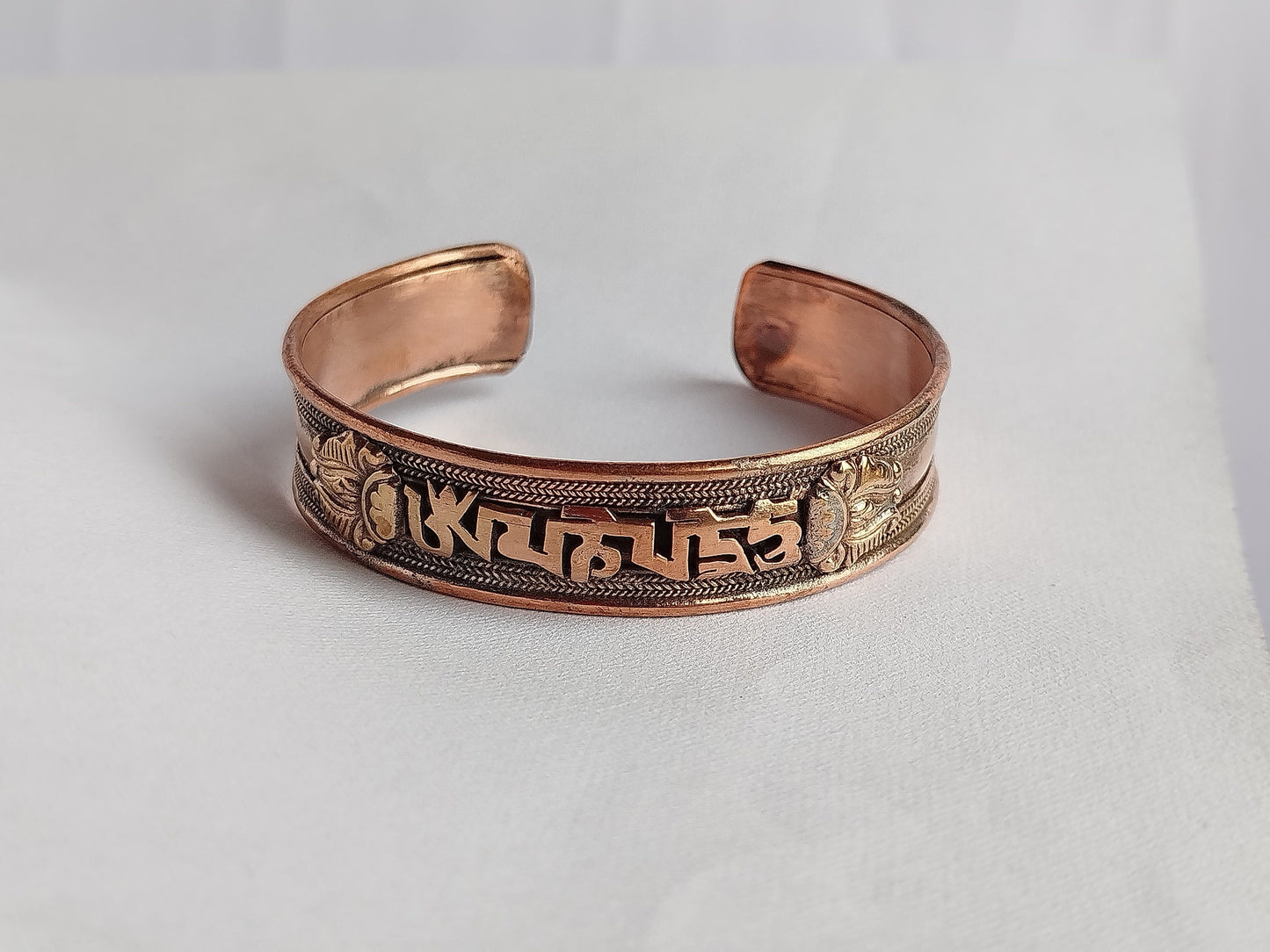 Hand Forged 100% Pure Copper Bracelet. Solid Copper Arthritis Relief Bracelet. Fashion Handmade, Om Mani Copper