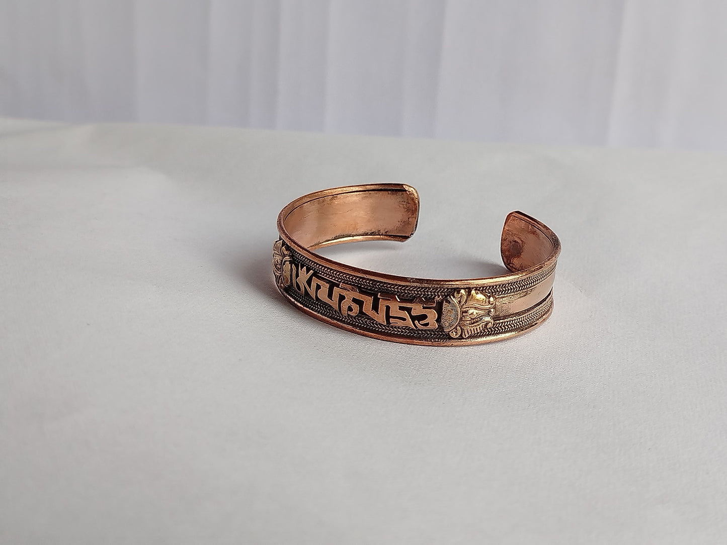 Hand Forged 100% Pure Copper Bracelet. Solid Copper Arthritis Relief Bracelet. Fashion Handmade, Om Mani Copper