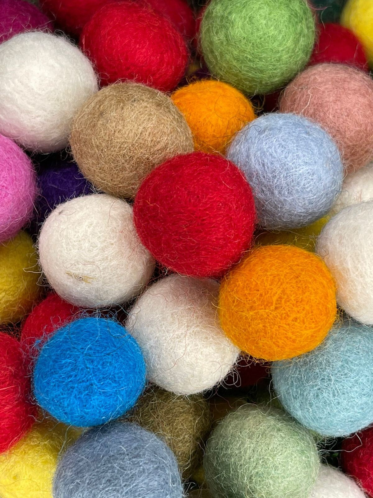 1cm/2cm/3cm Felt Balls Pom Pom Handmade Crafts making , nursery, beads garland making felt balls,