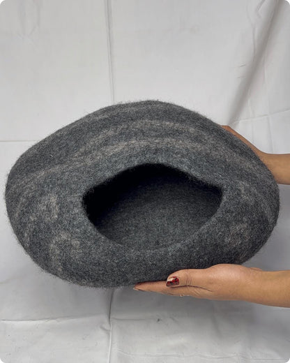 50cm Large Cat Bed - Handmade Felt Cat Cave - Premium Woolen Cat Cocoon