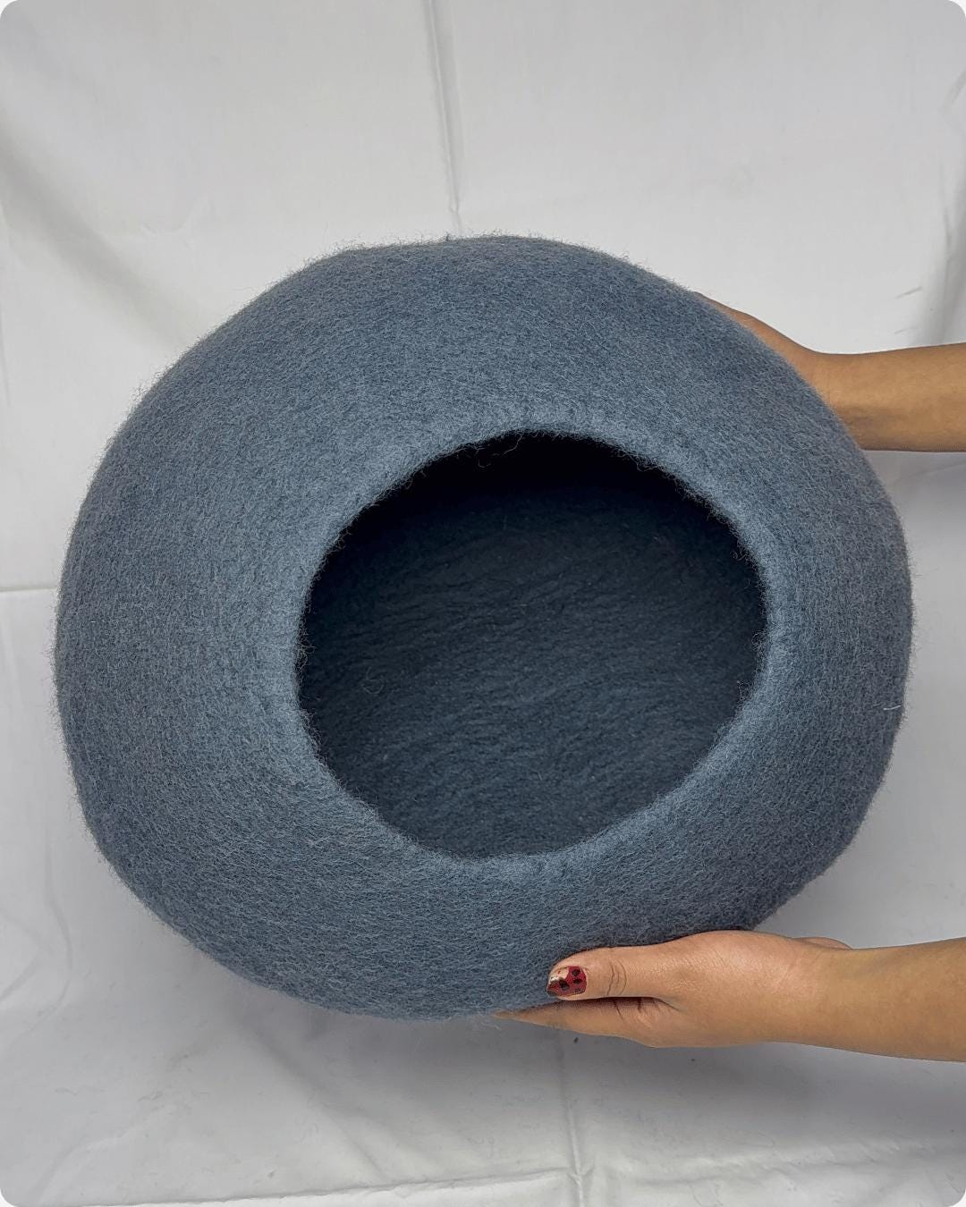 Solid Color Cat Cave - Handmade felt Pet Bed - 50cm Plain Cat Cocoon