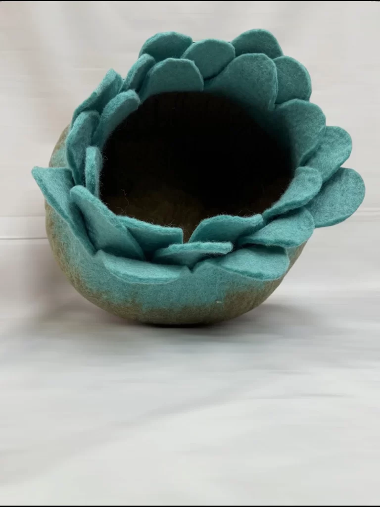 Lotus Cat Bed | Flower Cat Bed | Flower Cat Cave | Felt Cat House