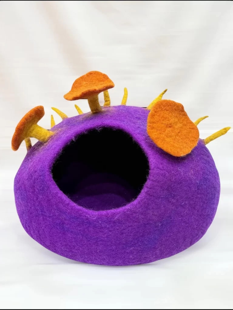 50cm Handmade Wool Cat Cocoon Bed / Cozy Cat Cave House,  Felted Cat House Handmade, Purple Flower Cave