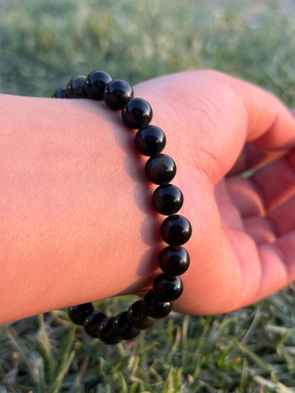 black obsidian natural gemstone bracelet top view