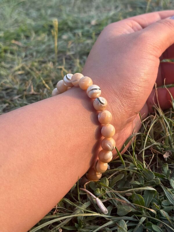 mother of pearl natural gemstone bracelet side angle