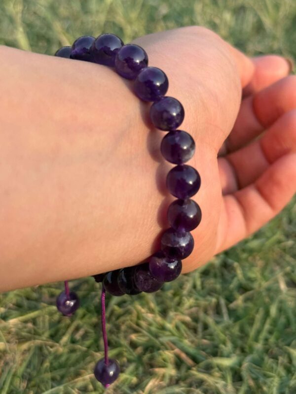 purple agate natural gem stone bracelet closure view