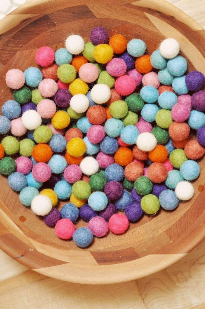 2cm Bulk Wool Felt Balls