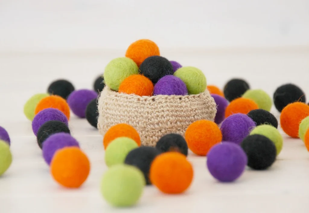 2cm Halloween Wool Felt Balls